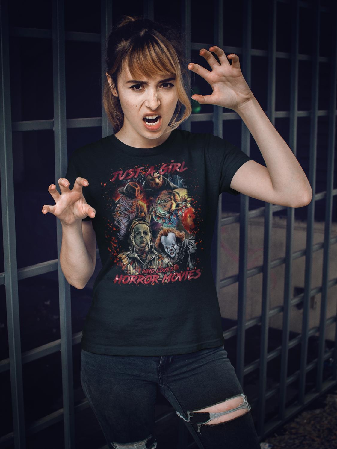 Horror film dam t-shirt - Just a girl that loves horror movies - Highstreet.se
