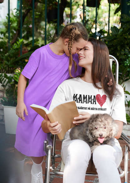 Mamma vit T-shirt  - Mamma, med hjärtat på rätta stället