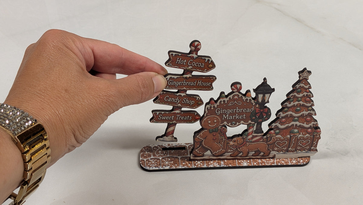 Gingerbread Story Street julby – LED-förberedd pepparkaksby, upp till 72 cm