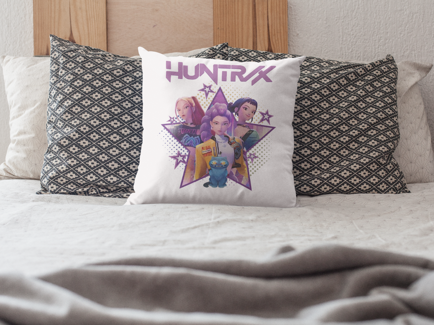 HUntrix - Demon hunters K-pop  Kuddfodral