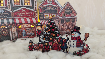 Santa’s Workshop julby – LED-förberedd tomteverkstad, upp till 72 cm