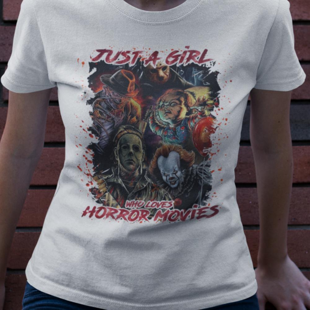 Horror dam Vit t-shirt - Just a girl that loves horror movies - Highstreet.se