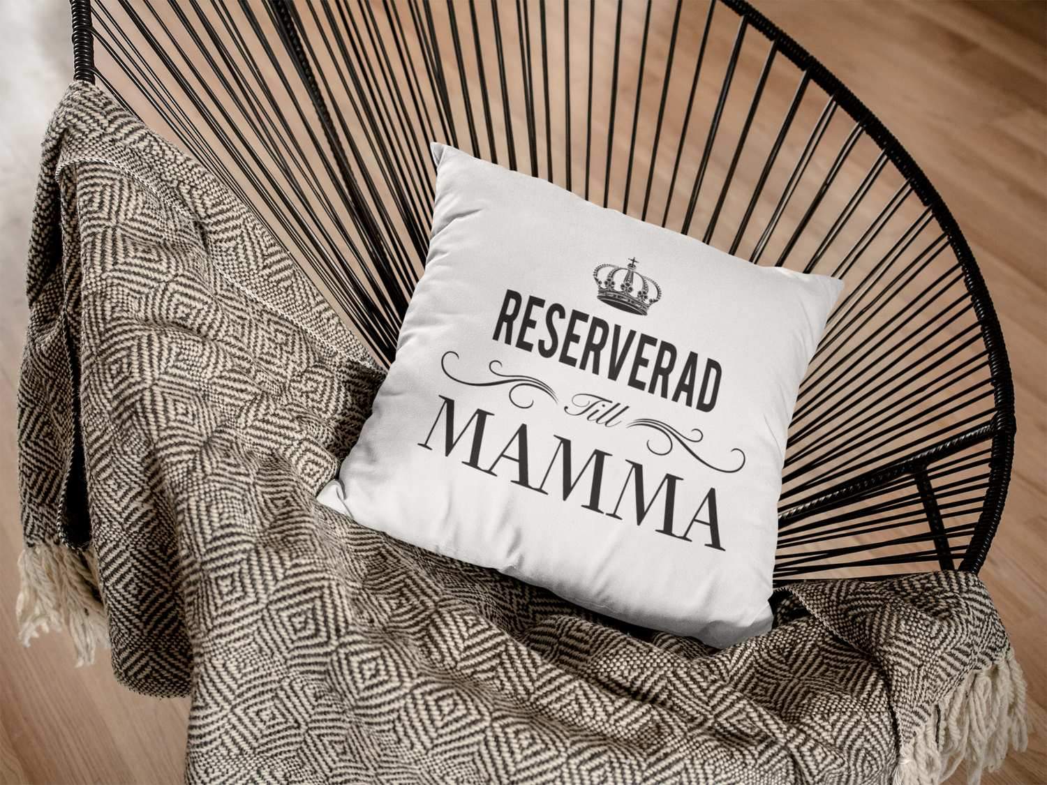Reserverad till mamma kuddfodral 40x40 cm - Highstreet.se