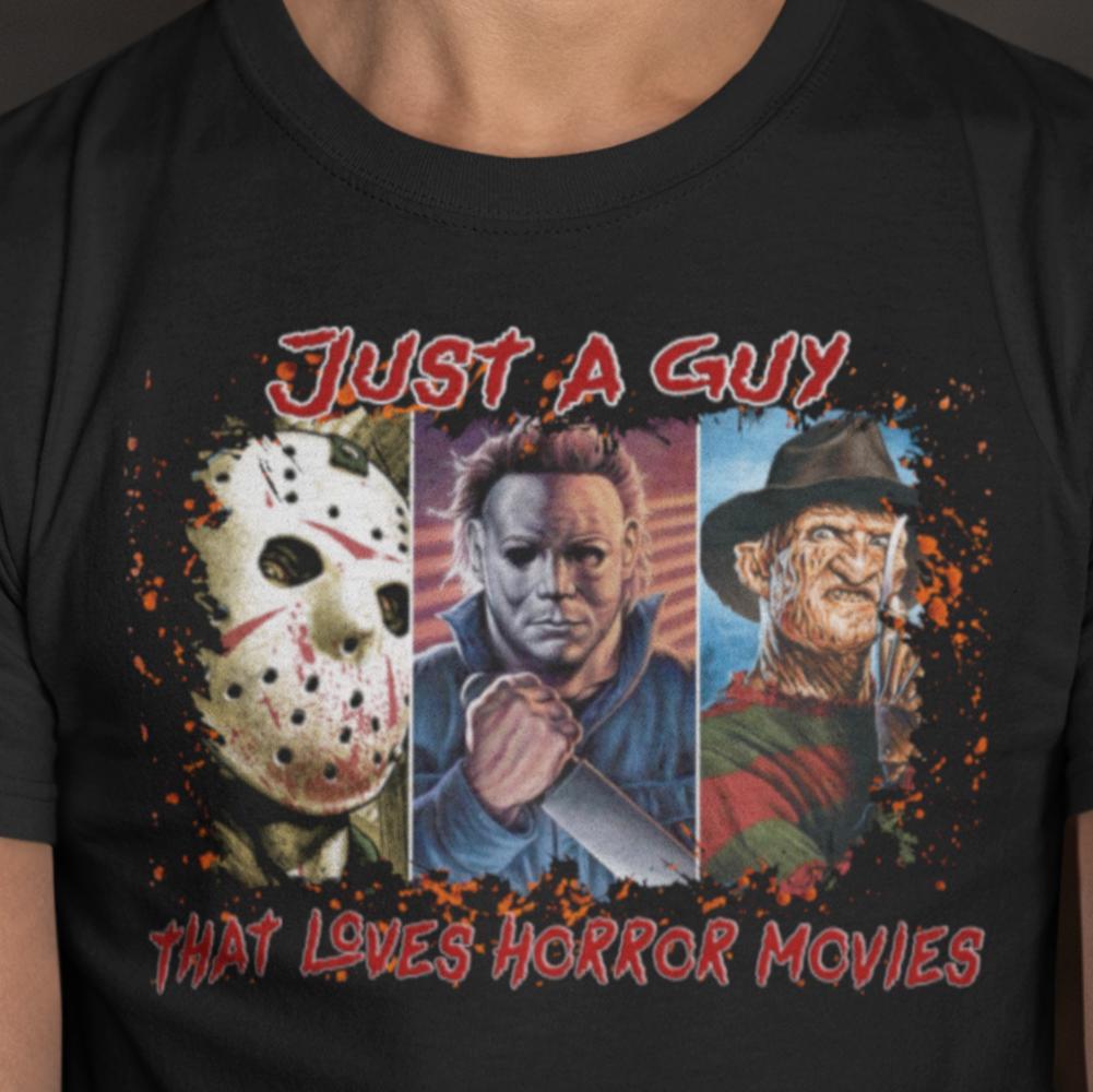 Svart T-shirt Just a guy who loves horror skräckfilm halloween - Highstreet.se