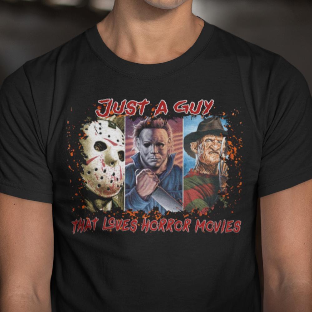 Svart T-shirt Just a guy who loves horror skräckfilm halloween - Highstreet.se