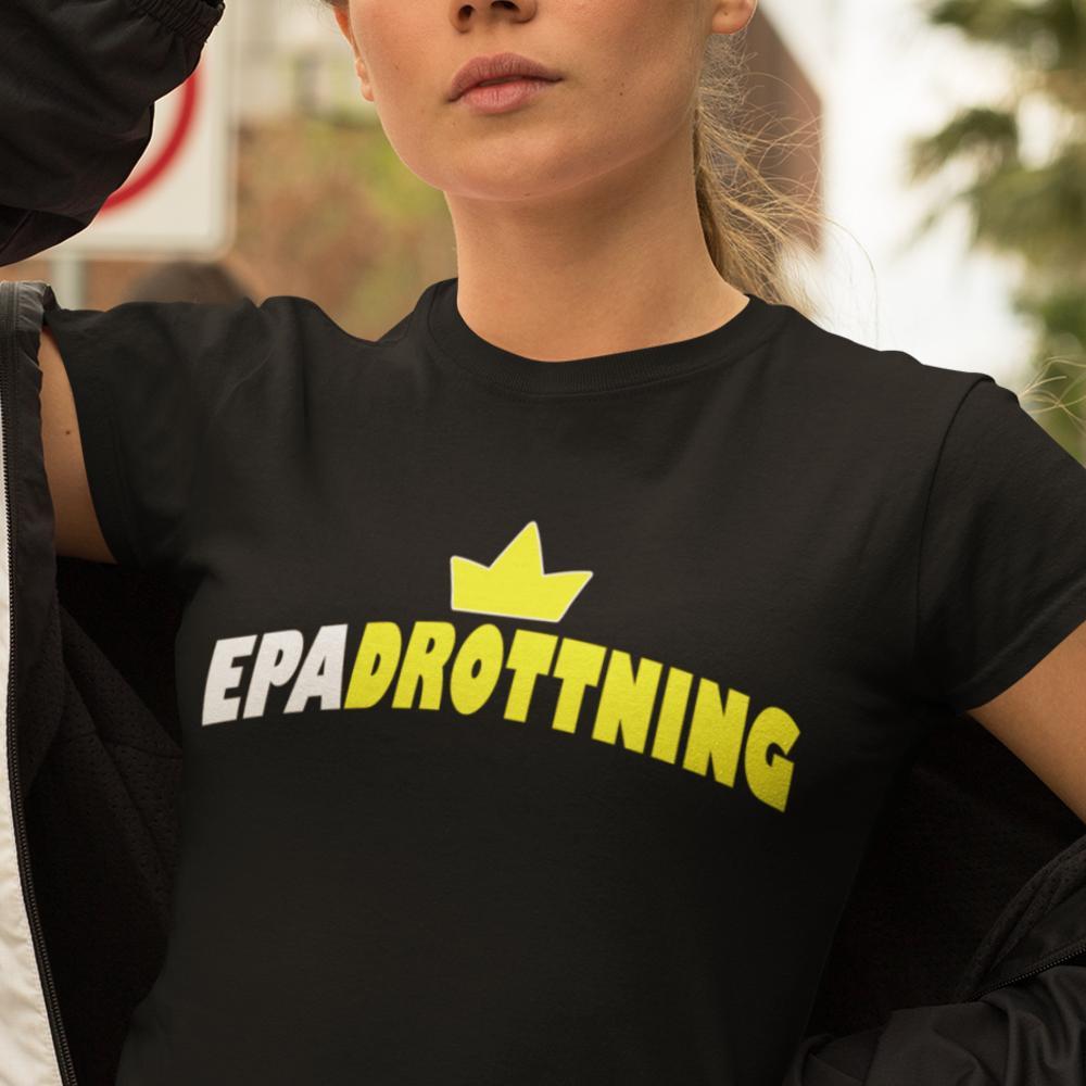 T-shirt med Epadrottning design A / epa traktor svart unisex - Highstreet.se
