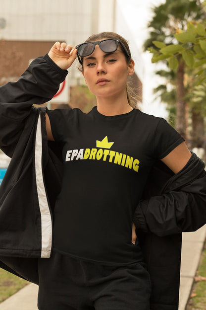 T-shirt med Epadrottning design A / epa traktor svart unisex - Highstreet.se