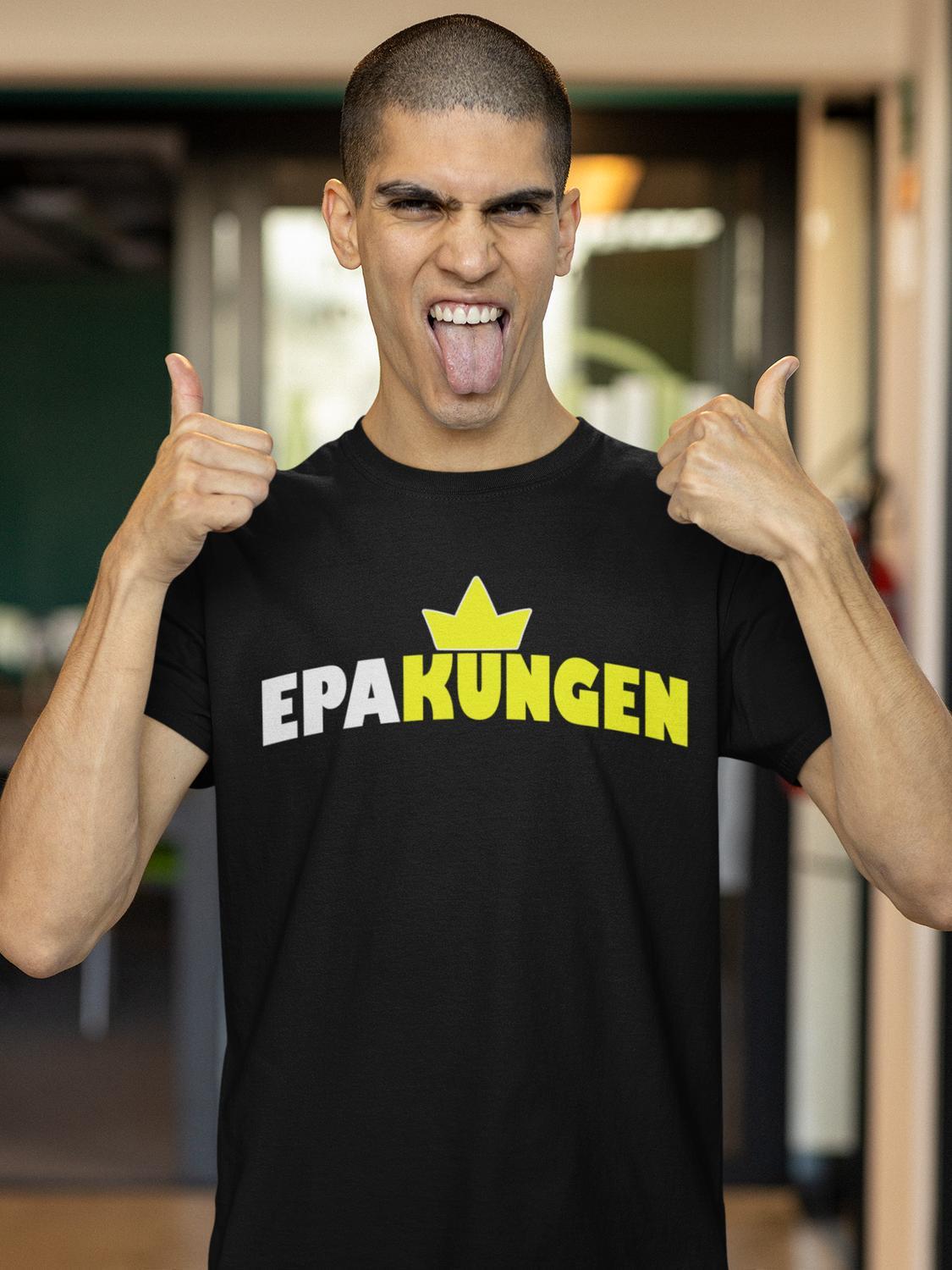 T-shirt med Epakungen design A / epa traktor svart tröja - Highstreet.se