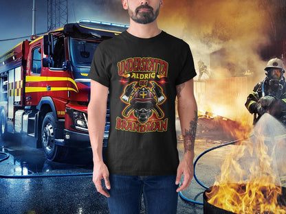 Underskatta aldrig en brandman T-shirt svart eld design - Highstreet.se